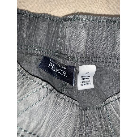 8-Piece Kids Clothing Bundle: Hoodies Tees & Jackets In Various Sizes - Picture 12 of 16